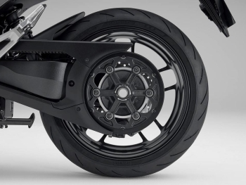 Llanta trasera Honda WN7
